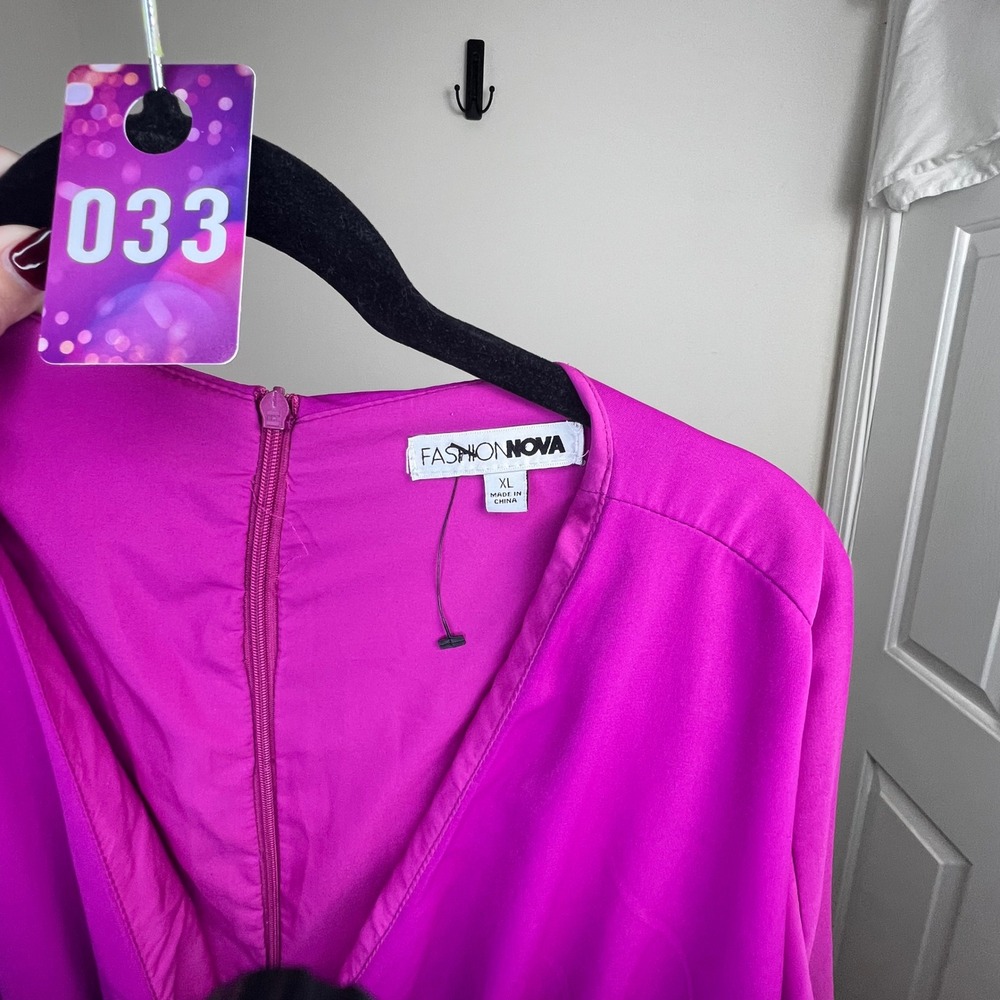 Fashion Nova Magenta Plunging Neck Dolman Sleeve Wide Leg Jumpsuit XL - Picture 4 of 4